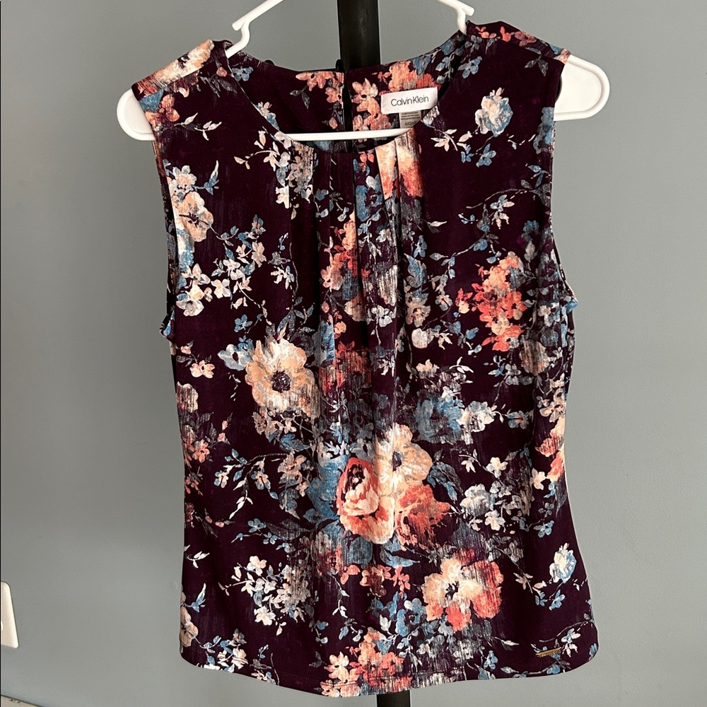 Calvin Klein top
